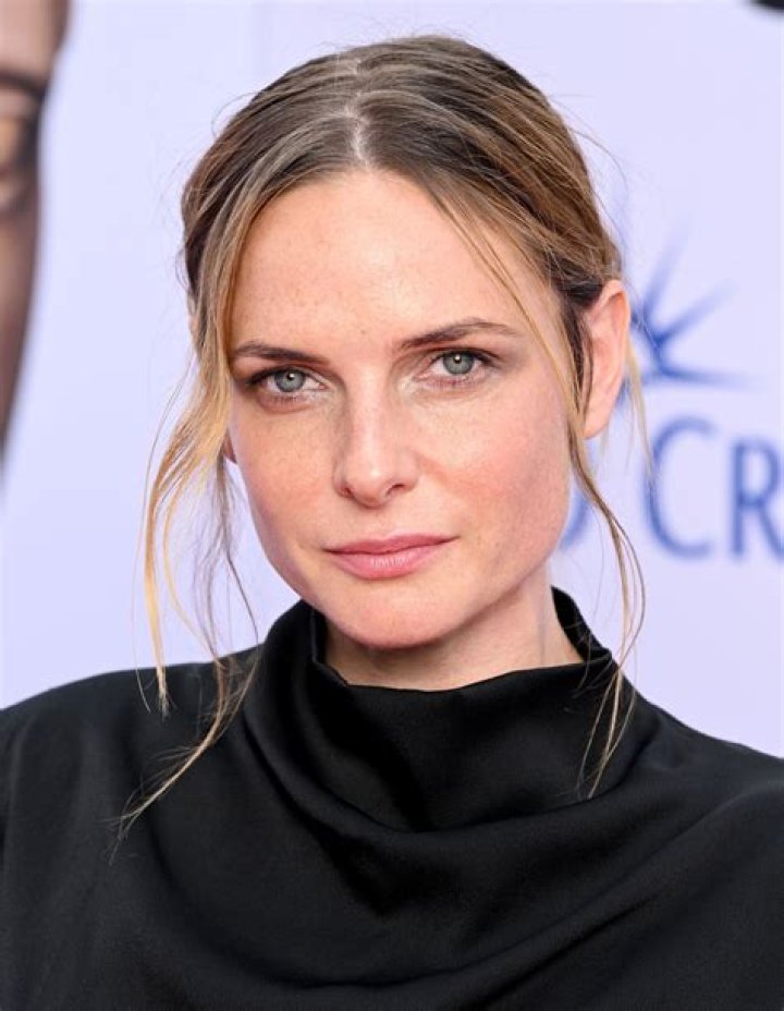 
Rebecca Ineson Height, Weight, Net Worth, Age, Birthday, Wikipedia, Who, Nationality, Biography 