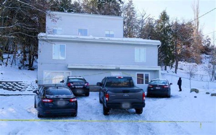 
‘Remain Vigilant’: With Suspect in Idaho College Killings at Large, Cops Walk Back Claim That There’s No Threat 