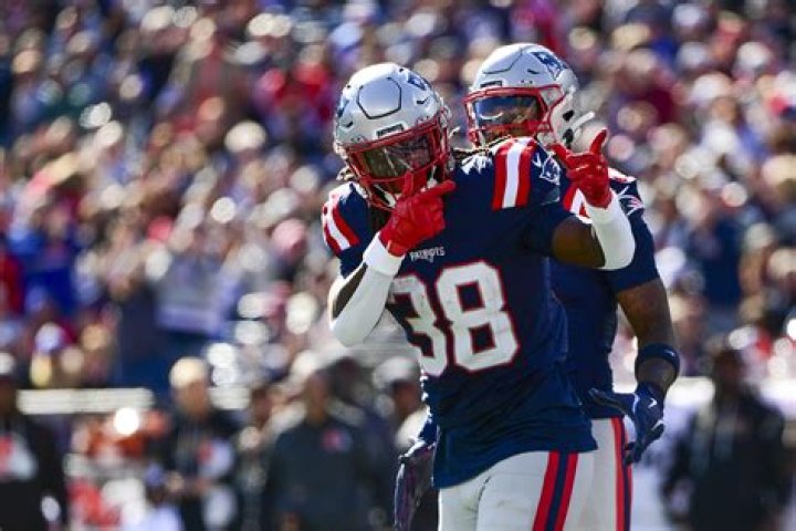 Rhamondre Stevenson injury update: New England Patriots RB injured vs Los Angeles Chargers