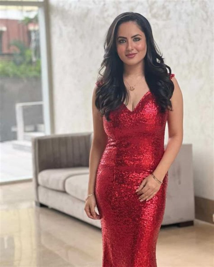 
Ria Bose Height, Weight, Net Worth, Age, Birthday, Wikipedia, Who, Nationality, Biography 