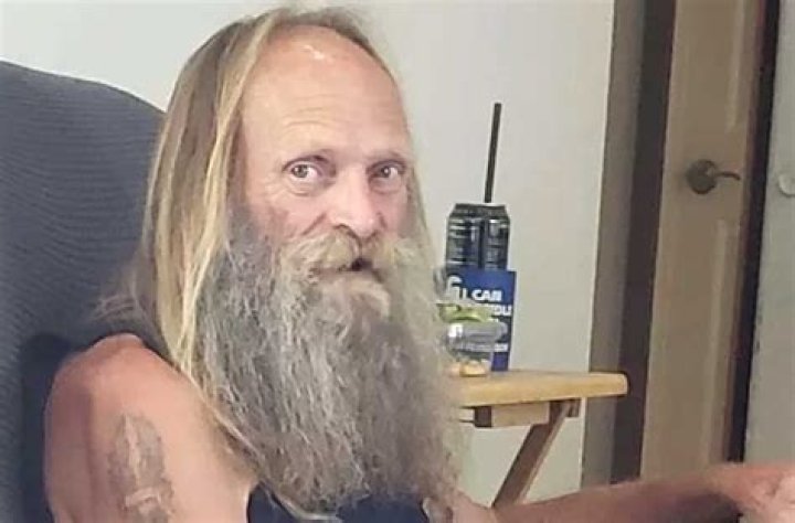 
Richard “Hutch” Barry: who is he? Five English bulldogs mauled a man to death. 