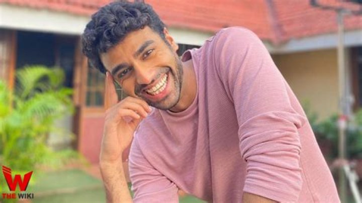 Rohan Khurana Height, Weight, Net Worth, Age, Birthday, Wikipedia, Who, Nationality, Biography