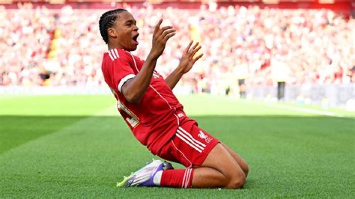 
Roy Keane Really Impressed By 23-Year-Old Liverpool Player 