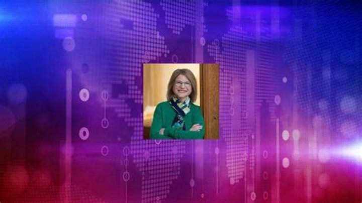 Sally Kornbluth Height, Weight, Net Worth, Age, Birthday, Wikipedia, Who, Instagram, Biography