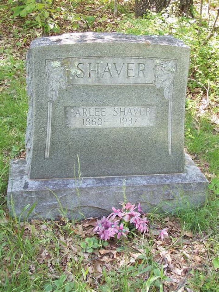 Sarah Parlee Height, Weight, Net Worth, Age, Birthday, Wikipedia, Who, Nationality, Biography