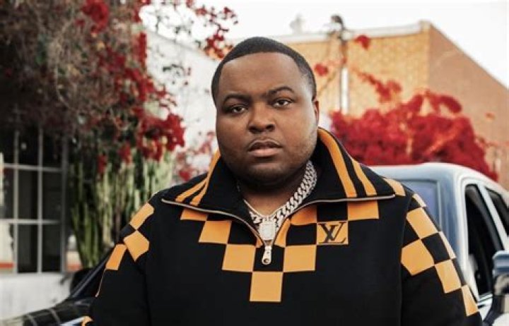 
Sean Kingston’s “Beautiful Girls” Surpasses 1 Billion Views On YouTube 