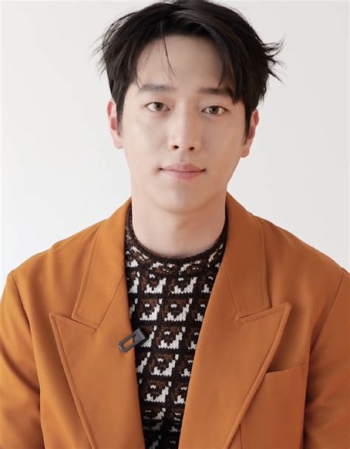 Seo Kang-joon Height, Weight, Net Worth, Age, Birthday, Wikipedia, Who, Nationality, Biography