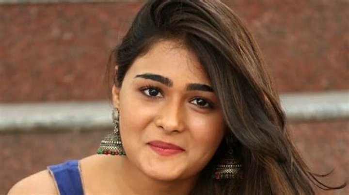 Shalini Mahhall Height, Weight, Net Worth, Age, Birthday, Wikipedia, Who, Instagram, Biography