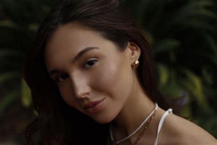 
Shannon Gabriella Height, Weight, Net Worth, Age, Birthday, Wikipedia, Who, Nationality, Biography 