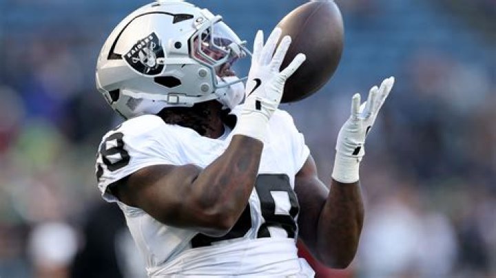 
Sincere McCormick Height, Weight, Net Worth, Age, Birthday, Wikipedia, Who, Nationality, Biography 