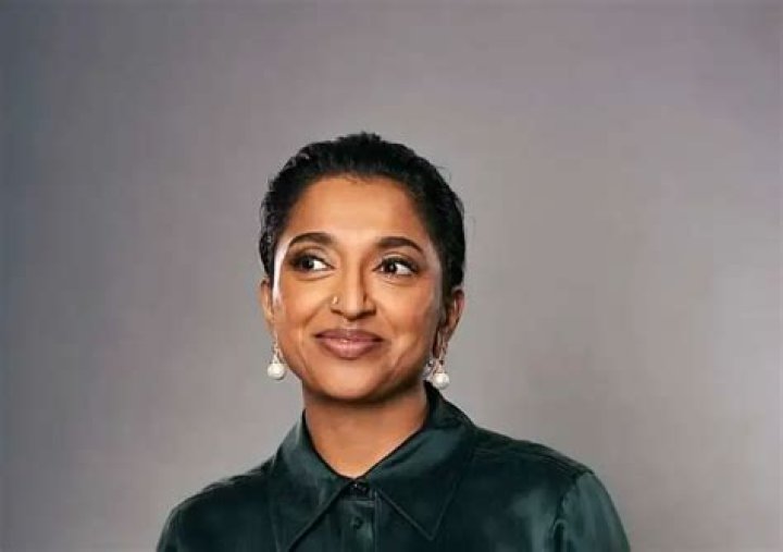 Sindhu Vee Husband Height, Weight, Net Worth, Age, Birthday, Wikipedia, Who, Nationality, Biography