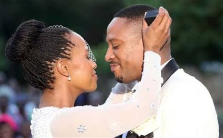 
Sindi Dlathu Husband Okielant Nkosi Age, Birthday, Wikipedia, Who, Nationality, Biography 