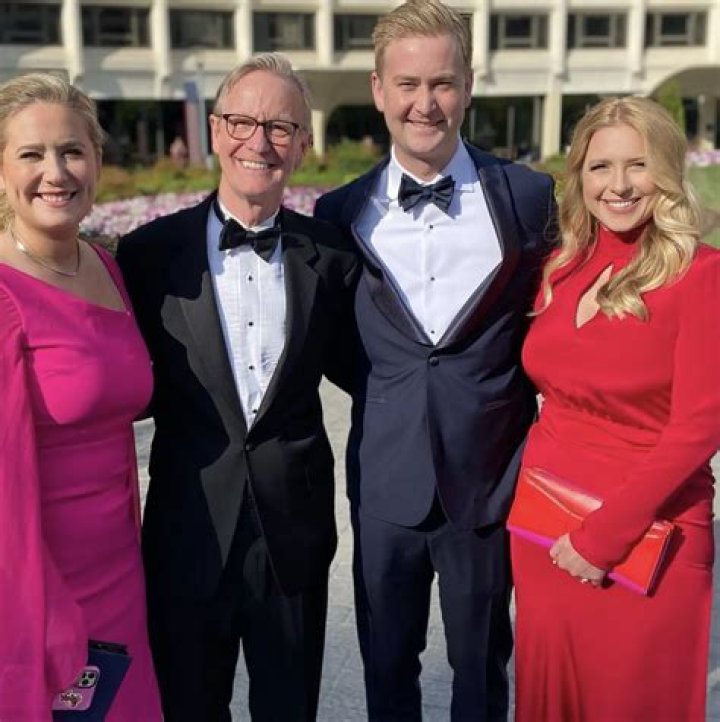 
Steve Doocy Biography: Everything About His Personal and Professional Life 