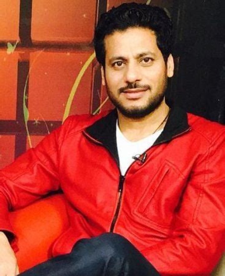 
Surjit Khan Height, Weight, Net Worth, Age, Birthday, Wikipedia, Who, Instagram, Biography 