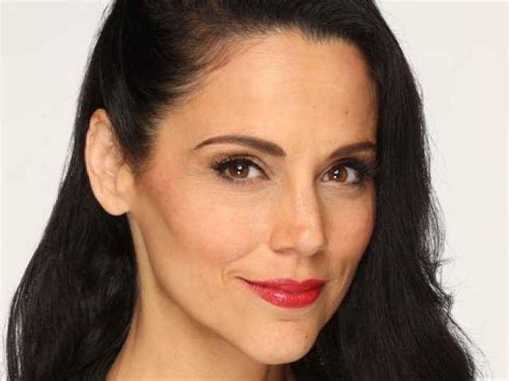 Tessa Munro Height, Weight, Net Worth, Age, Birthday, Wikipedia, Who, Nationality, Biography