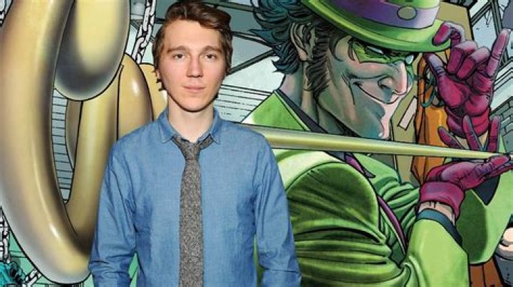 
The Batman: Riddler Actor Paul Dano Teases Potentially Powerful Script 