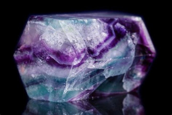 
The Healing Properties of the Colourful Fluorite Crystal 