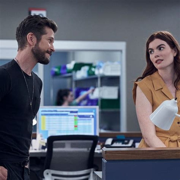 
‘The Resident’ Creator Reveals Why Conrad’s Romantic Pick Is More Complicated Than It Looks 