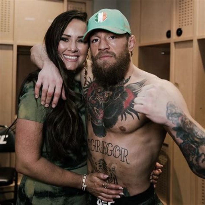 
The Untold Truth About Conor McGregor’s Wife – Dee Devlin 