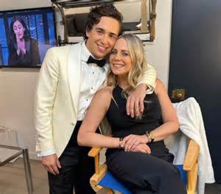 
Tiktok De Rodolfo Hernandez Net Worth, Running For President Of Columbia? Wife And Family 