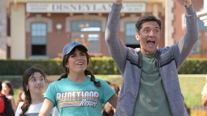 
Topher Grace Dishes On ‘That ’70s Show’ Reunion In Netflix Spinoff And ‘Home Economics’ Season 3 