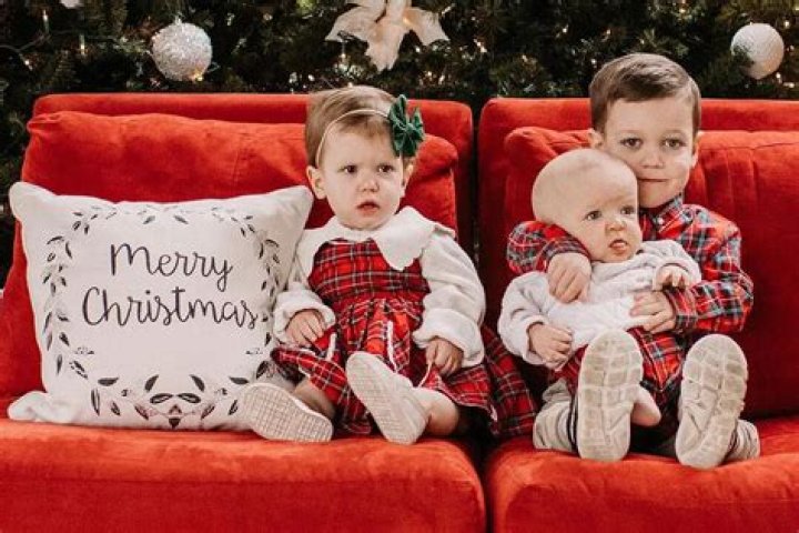 
Tori Roloff Shares First Christmas Photos of Her Three Kids: ‘Love These Memories We’re Making’ 
