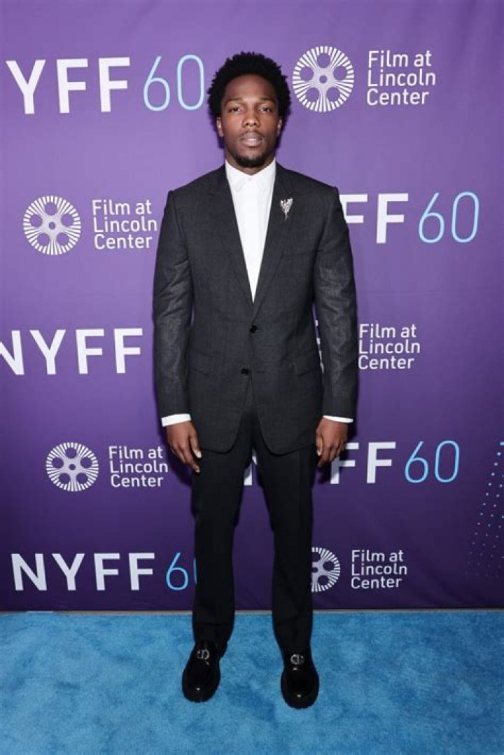 
Tosin Cole Height, Weight, Net Worth, Age, Birthday, Wikipedia, Who, Nationality, Biography 