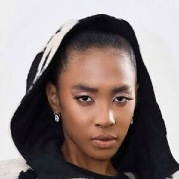 Tshepang Mohlomi Height, Weight, Net Worth, Age, Birthday, Wikipedia, Who, Nationality, Biography