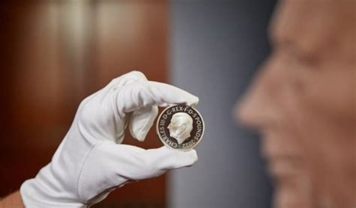 
UK unveils new coins featuring King Charles III 