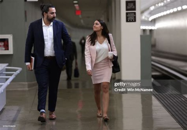 
Valeria Bonilla Height, Weight, Net Worth, Age, Birthday, Wikipedia, Who, Nationality, Biography 