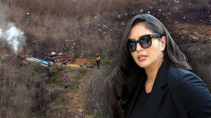 
Vanessa Bryant Tearfully Testifies in Kobe Bryant Crash Photos Trial 