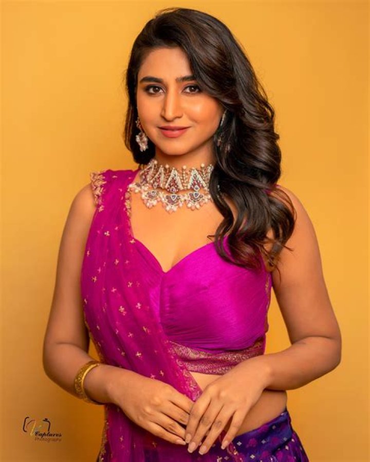 
Varshini Sounderajan Height, Weight, Net Worth, Age, Birthday, Wikipedia, Who, Nationality, Biography 