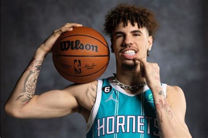 
Victor Melo Height, Weight, Net Worth, Age, Birthday, Wikipedia, Who, Nationality, Biography 
