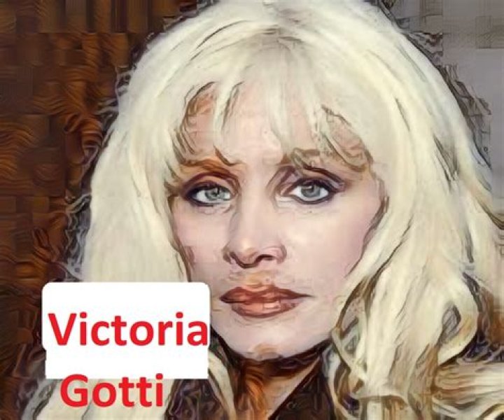 Victoria Gotti Height, Weight, Net Worth, Age, Birthday, Wikipedia, Who, Nationality, Biography