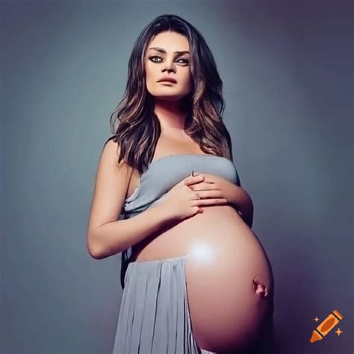 
Viewers question If Mila Kunis Is Pregnant With Her Third Child 