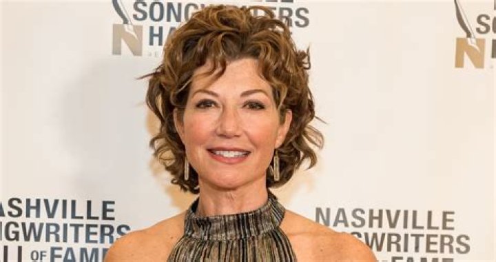 
What Happened To Amy Grant? Singer’s Bicycle Accident & Health Update 