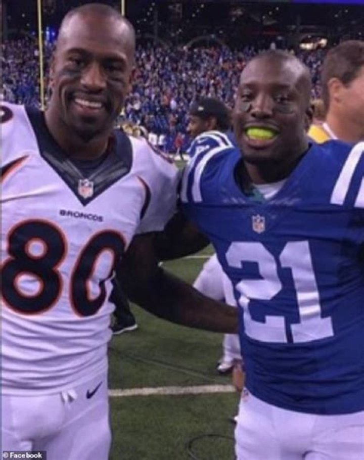 
Where Is Vontae Davis Now? Remember His Grandma Story On Hard Knocks 