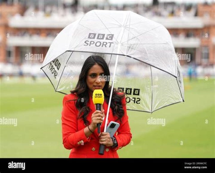 
Where Is Wimbldedon Presenter Isa Guha From? A Look At The Cricket Icon Now Making It Into Tennis 