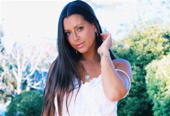 Whitney Wren Height, Weight, Net Worth, Age, Birthday, Wikipedia, Who, Nationality, Biography