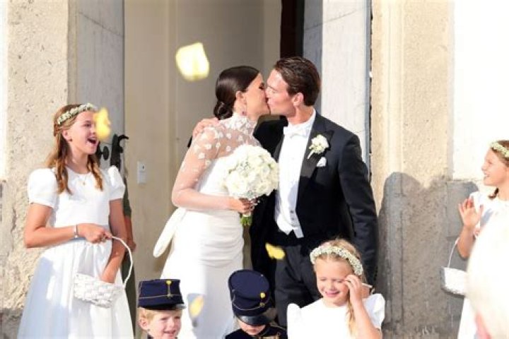 Who are August Wittgenstein Freundin and Mia Rohla? Wedding Pictures Kids And Net Worth