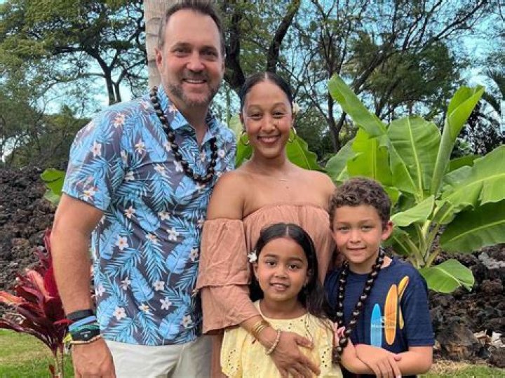 
Who Are Christian Vazquez Parents? Everything To Know About His Family And Career 