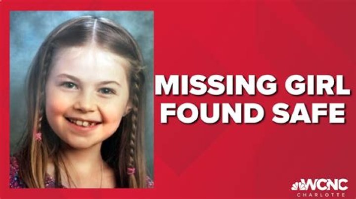 
Who Are Debanhi Escobar Parents? Missing Girl Found Dead In Motel, Death Cause & Obituary 