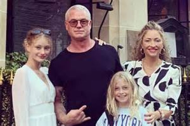 
Who are Eric Hills Parents? Eric Hill Biography, Parents Name, Nationality and More 