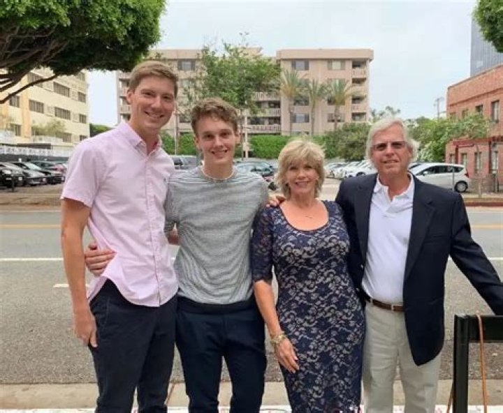 
Who are Hunter Doohan Parents? Hunter Doohan Biography, Parents Name and More 