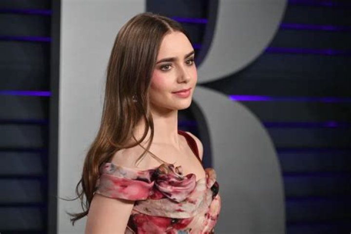 Who are Lily Collinss Parents? Lily Collins Biography, Parents Name, Nationality and More