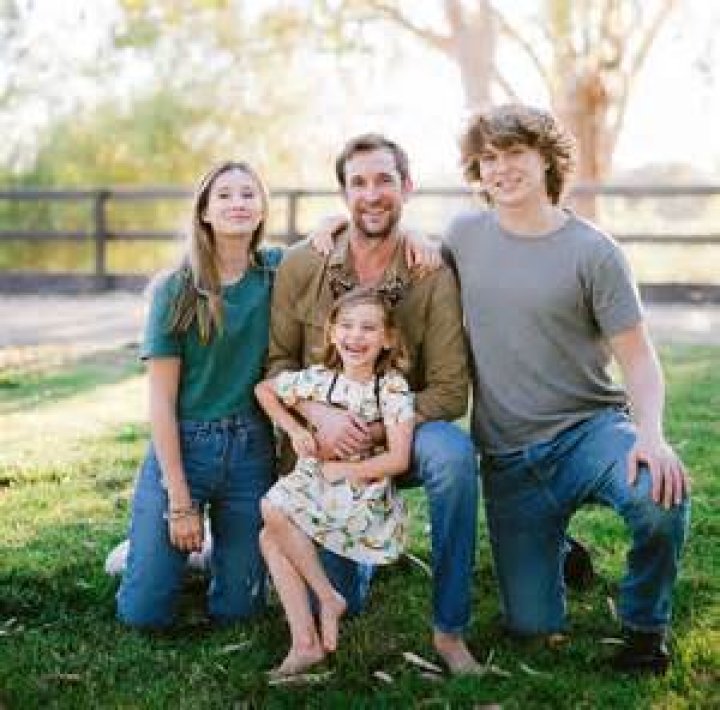 Who are Sofia Wylie Parents? Where is Sofia Wylie Parents From? What is Sofia Wylie Parents Nationality?