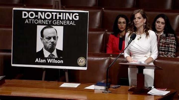 
Who is Alan Wilson? South Carolina Attorney General slammed for gloating over Alex Murdaugh verdict 