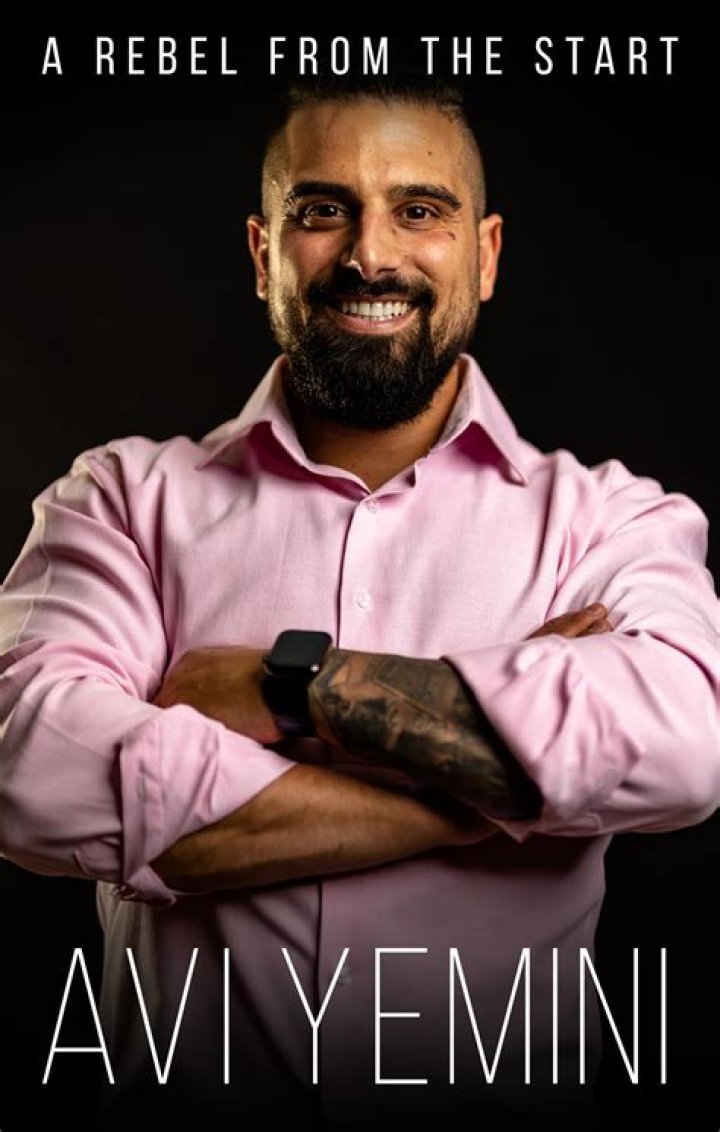 
Who Is Avi Yemini? Is He A Wife Beater? Past Married Life Details Of Internet Celebrity 