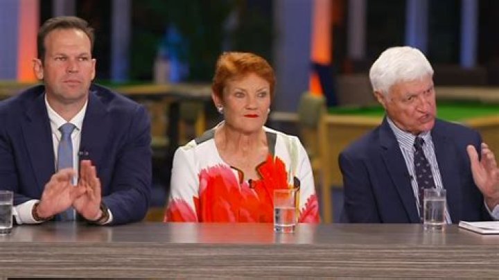 
Who Is Bob Katter Wife Susan Mary O’Rourke? Everything To Know About Their Married LIfe 