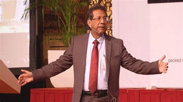 Who is Fuad Sharuji, Former Crisis Director of Malaysian Airlines?